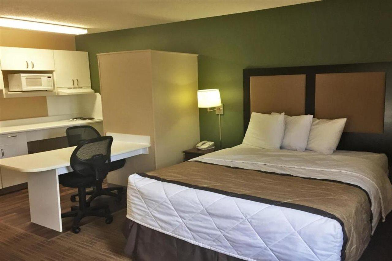 Extended Stay America Suites - Akron - Copley - East Exterior photo