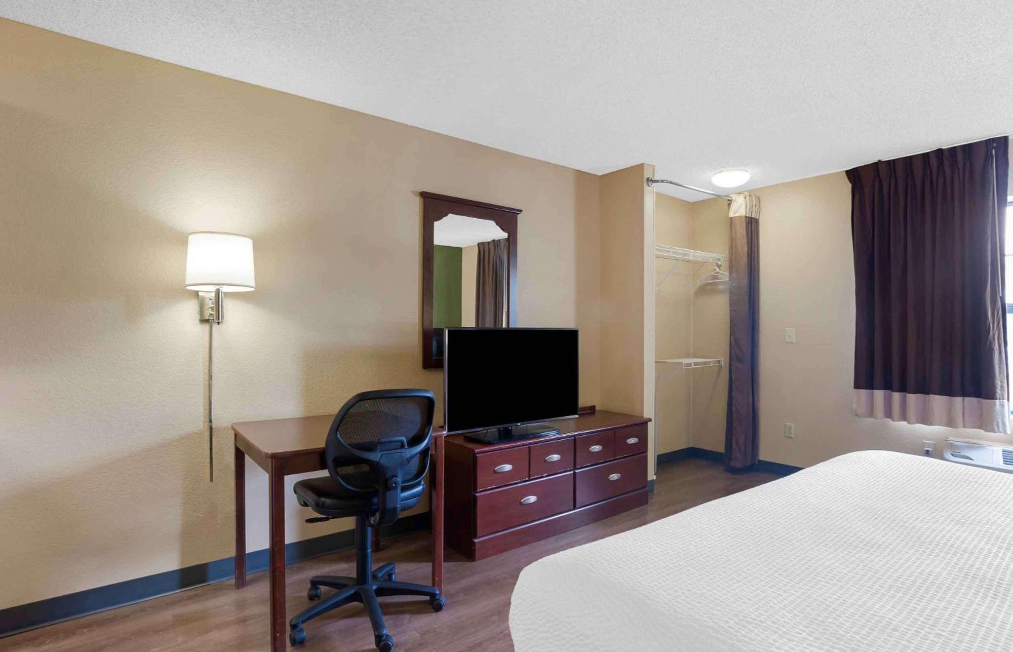 Extended Stay America Suites - Akron - Copley - East Exterior photo
